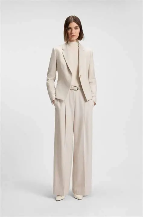 Blazer slim fit in morbida flanella