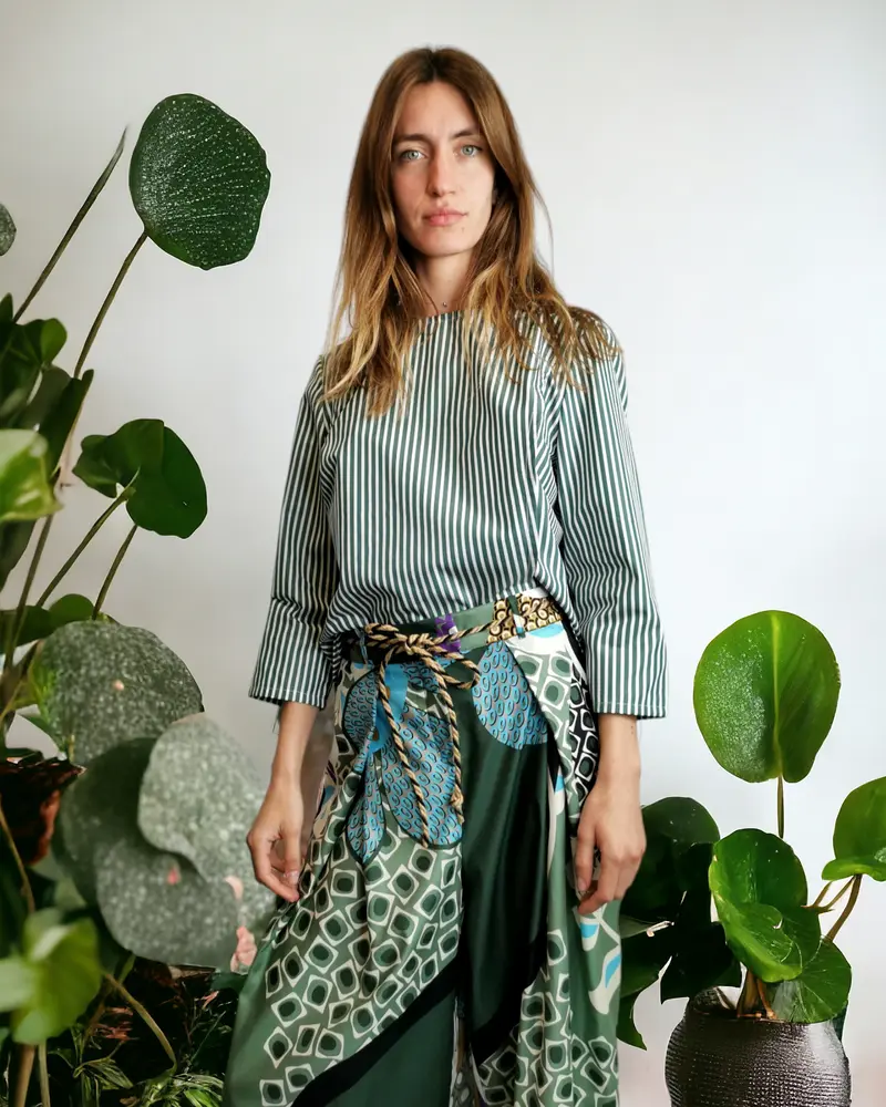 Blusa assimmetrica