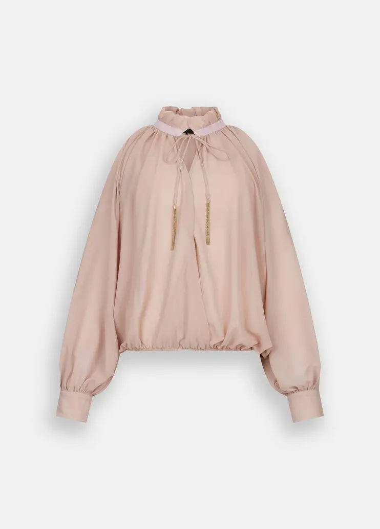 Blusa con cut-out