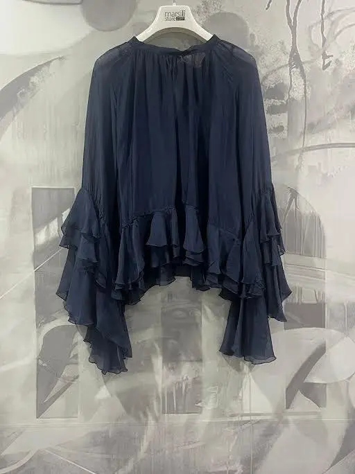 blusa rouches