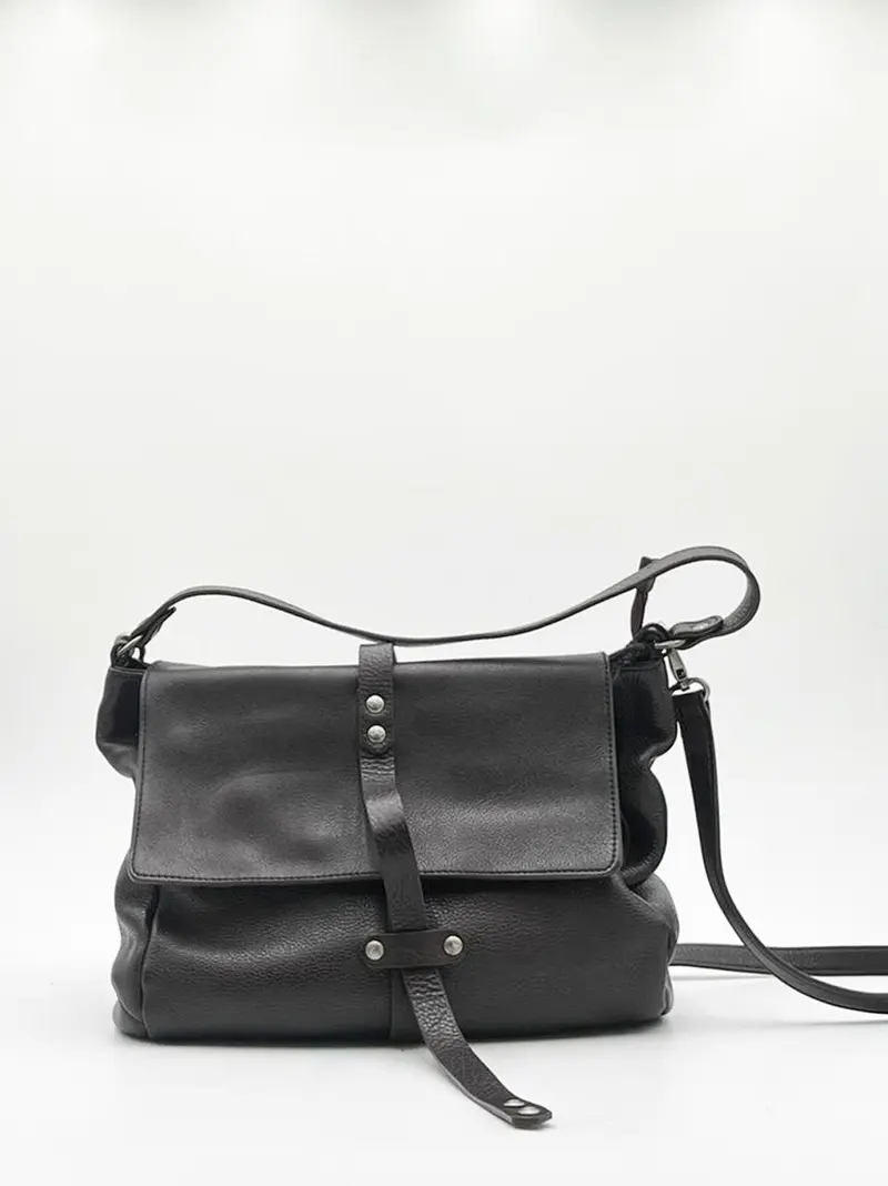 borsa a spalla con tracolla