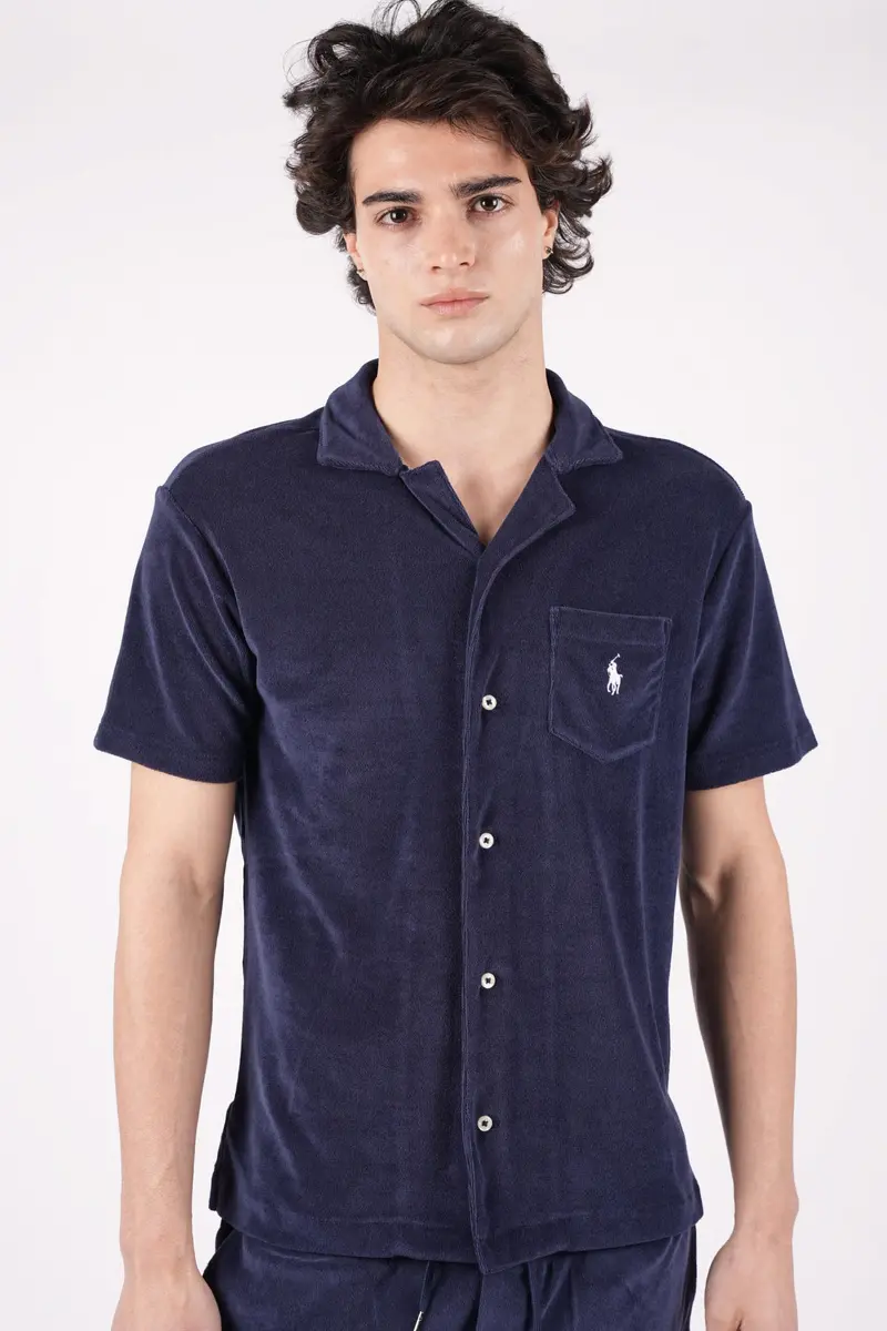 Camicia con logo ricamato