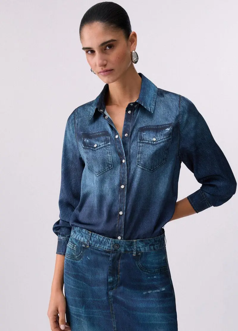 Camicia con stampa digitale