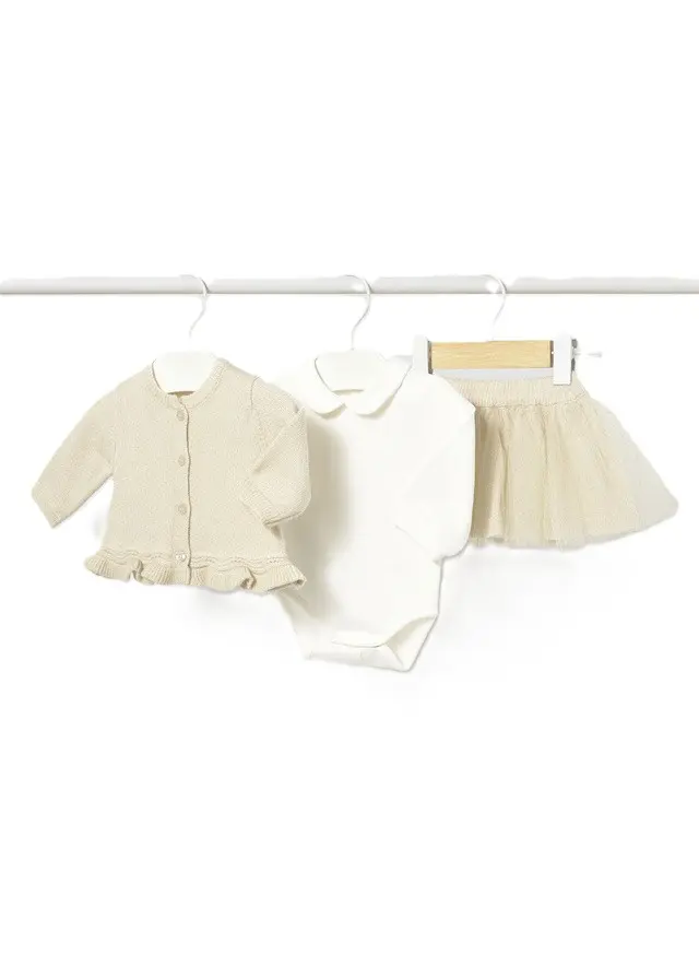 Completo beige/ecru per neonata