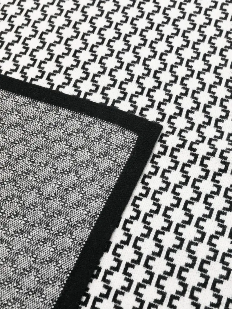 Coperta nera/bianca per neonata