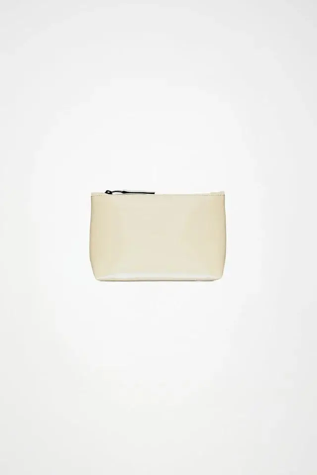 Cosmetic bag