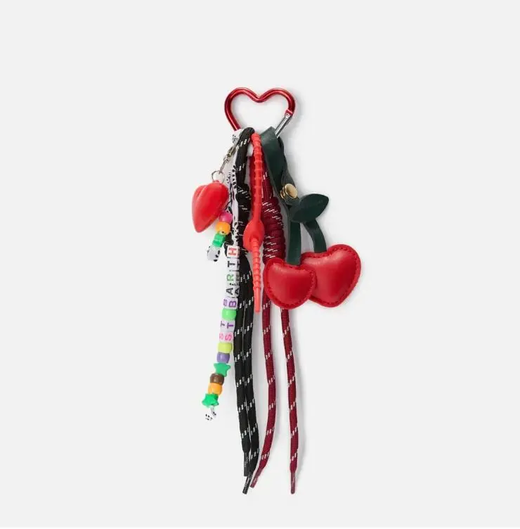 Funny Charm con ciliegie decorative