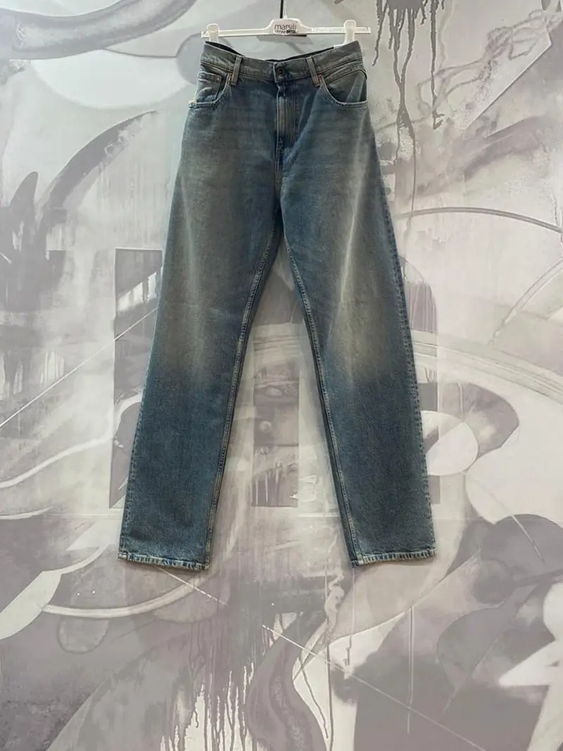 M1031R727 952