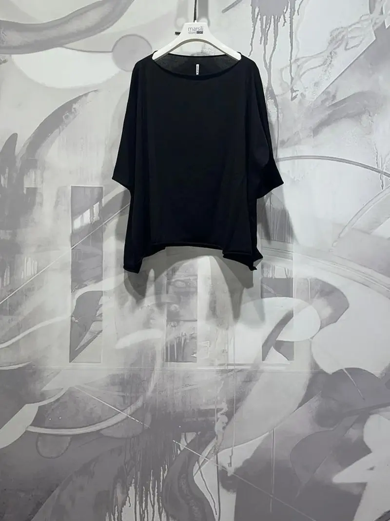 maglia over a kimono