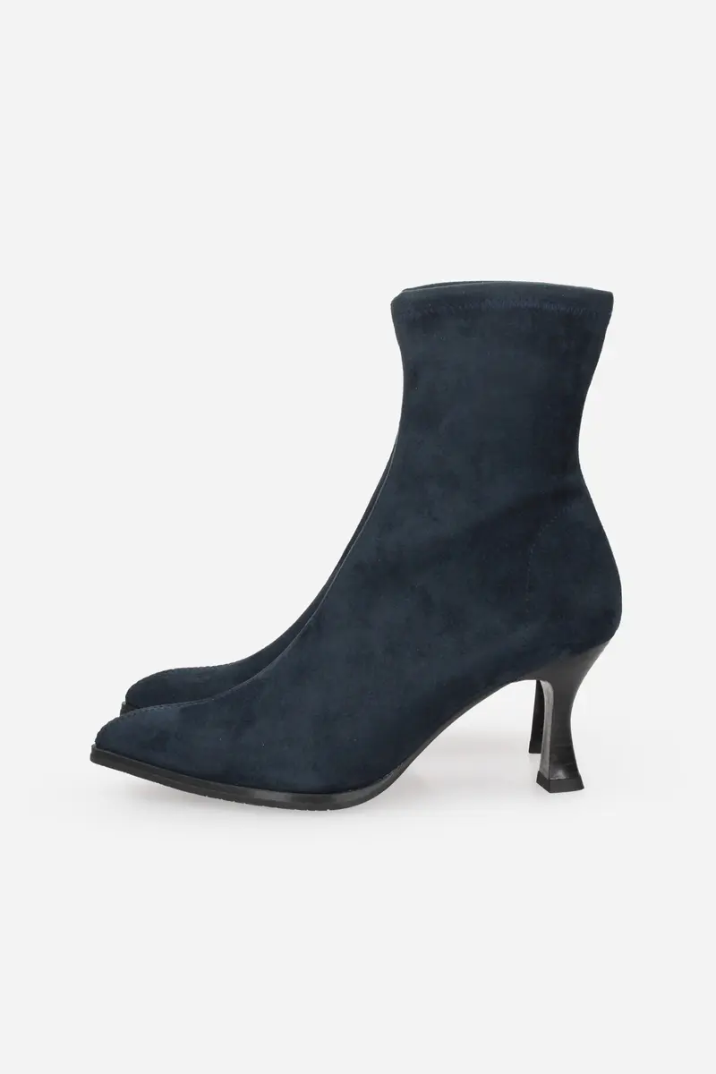 MISS ELASTIC - D 78039 Tronchetto