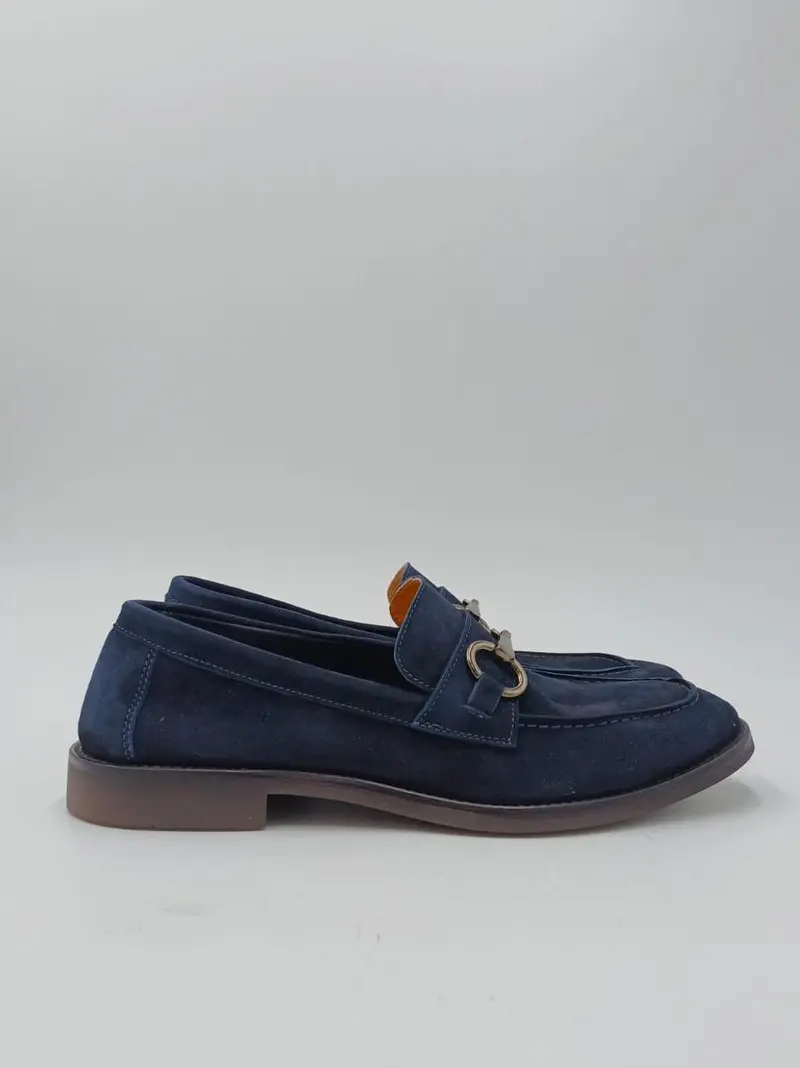 mocassino con passante e staffa