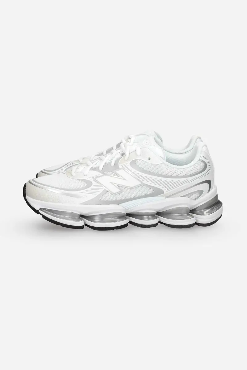 NEW BALANCE - U 2000 4GM Sneakers