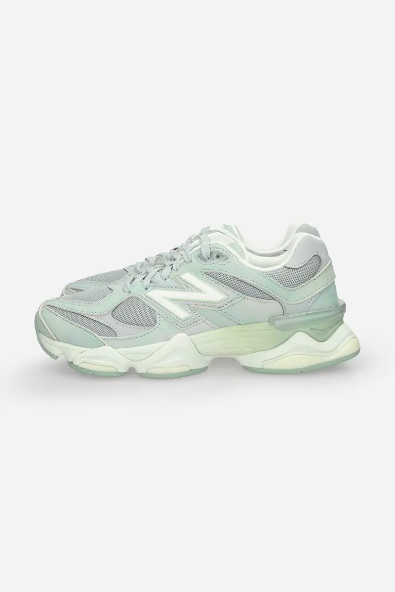 NEW BALANCE - U 9060 8Z4 Sneakers
