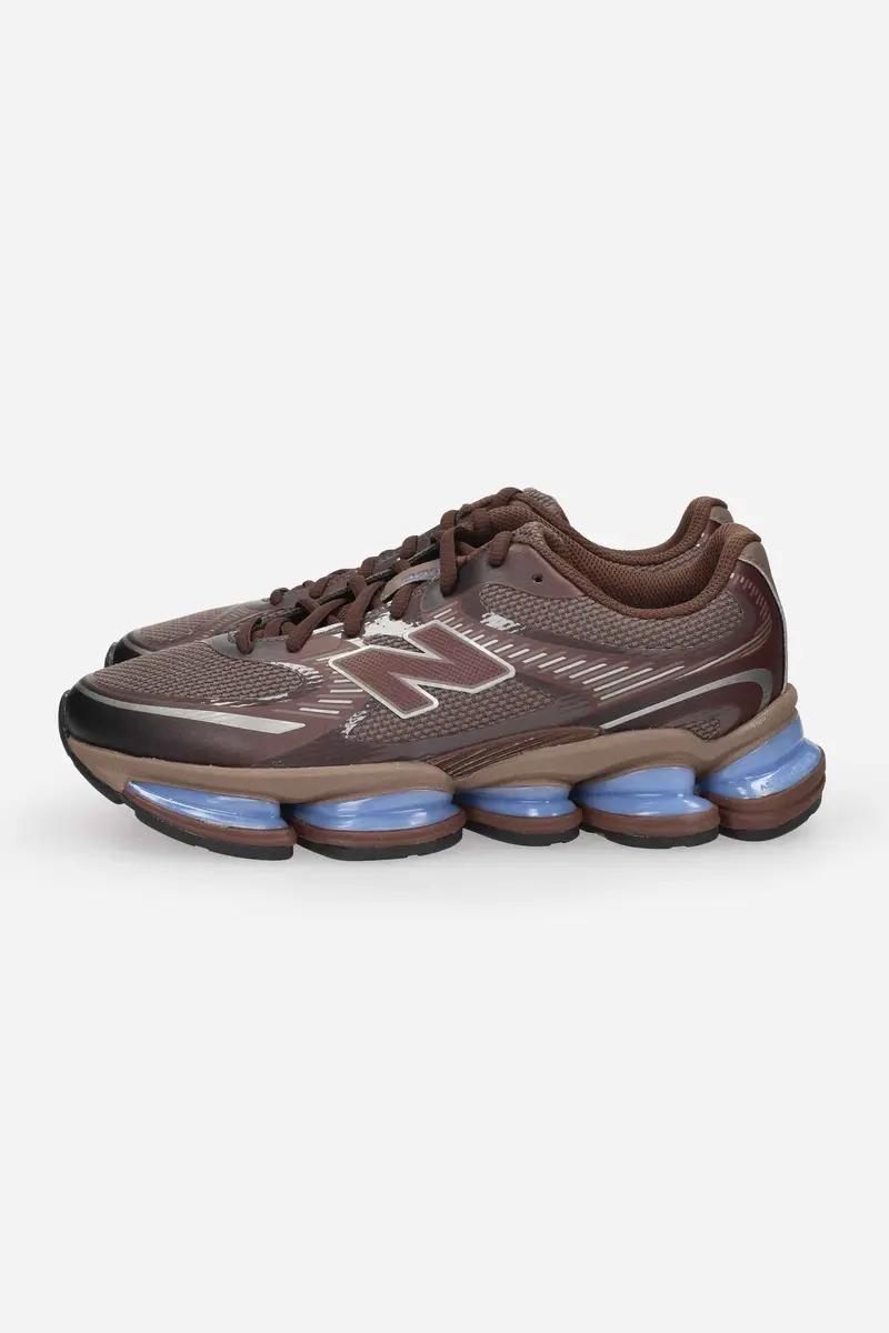 NEW BALANCE - U U 2000 76U Sneakers