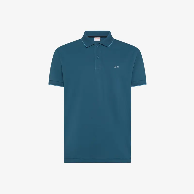 Polo con dettagli a contrasto