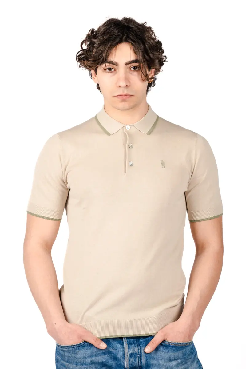 Polo con dettagli a contrasto