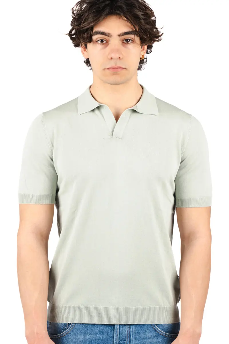 Polo con scollo a v