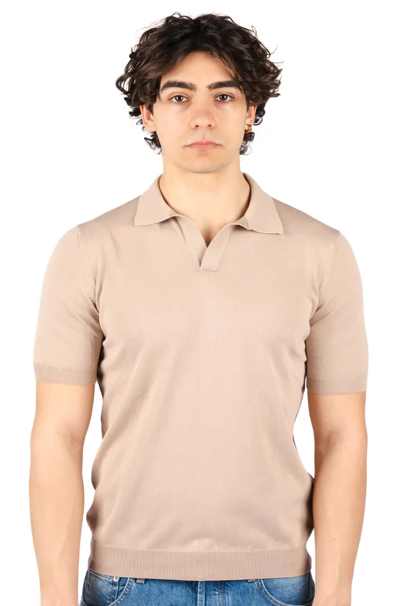 Polo con scollo a v