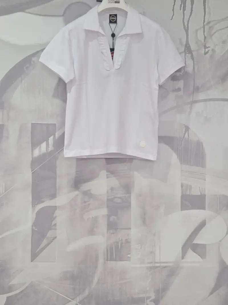 polo in pioquet con jabot
