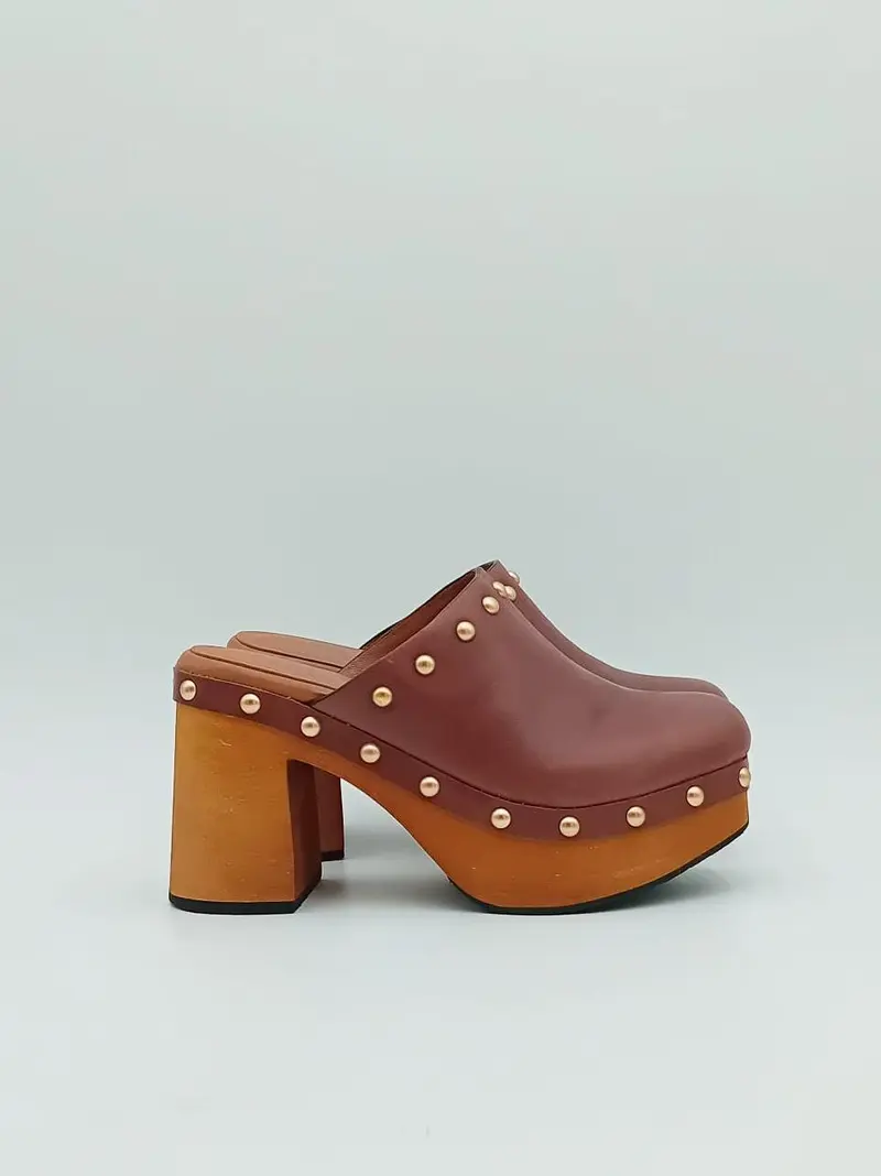 sabot monoblocco borchiato