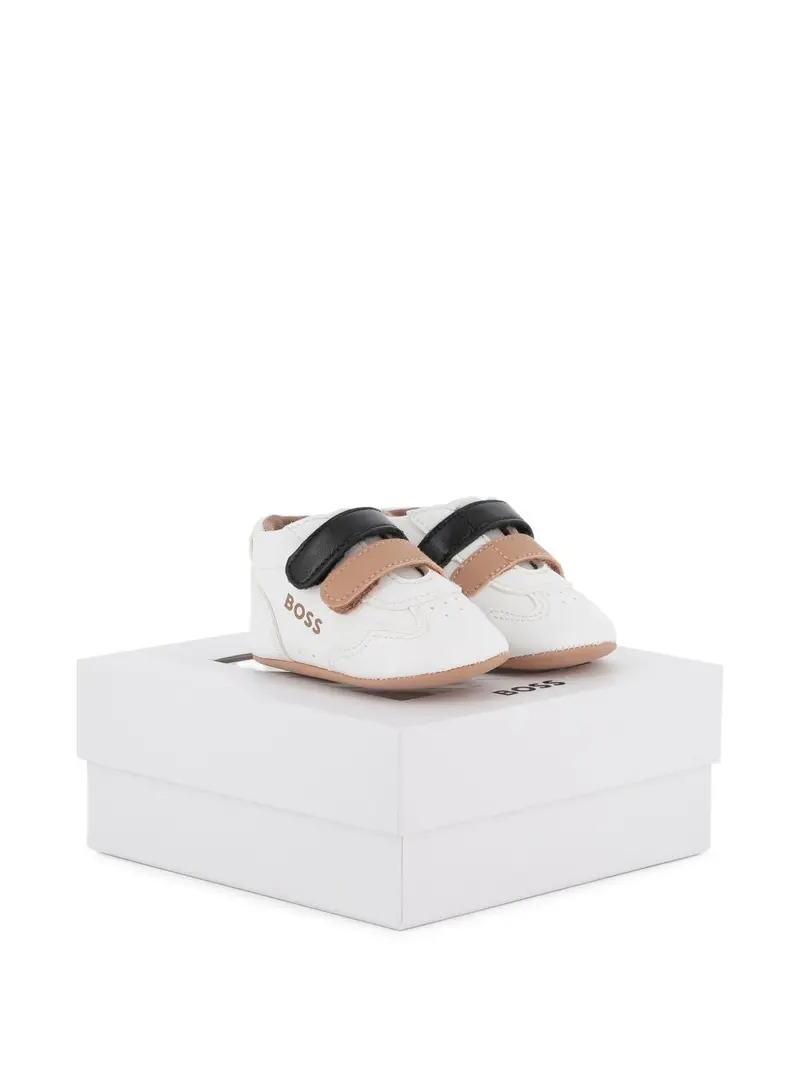 Scarpe bianche/blu/biscotto per neonato