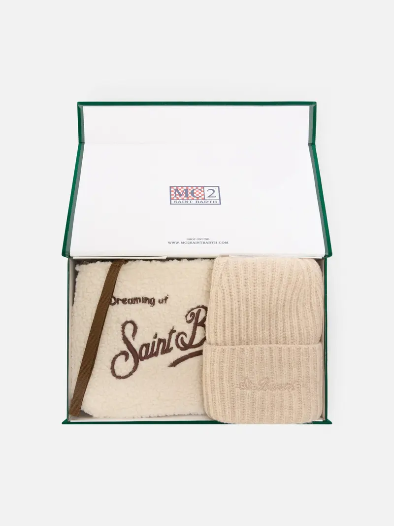 Set pochette beige in teddy e berretto beige