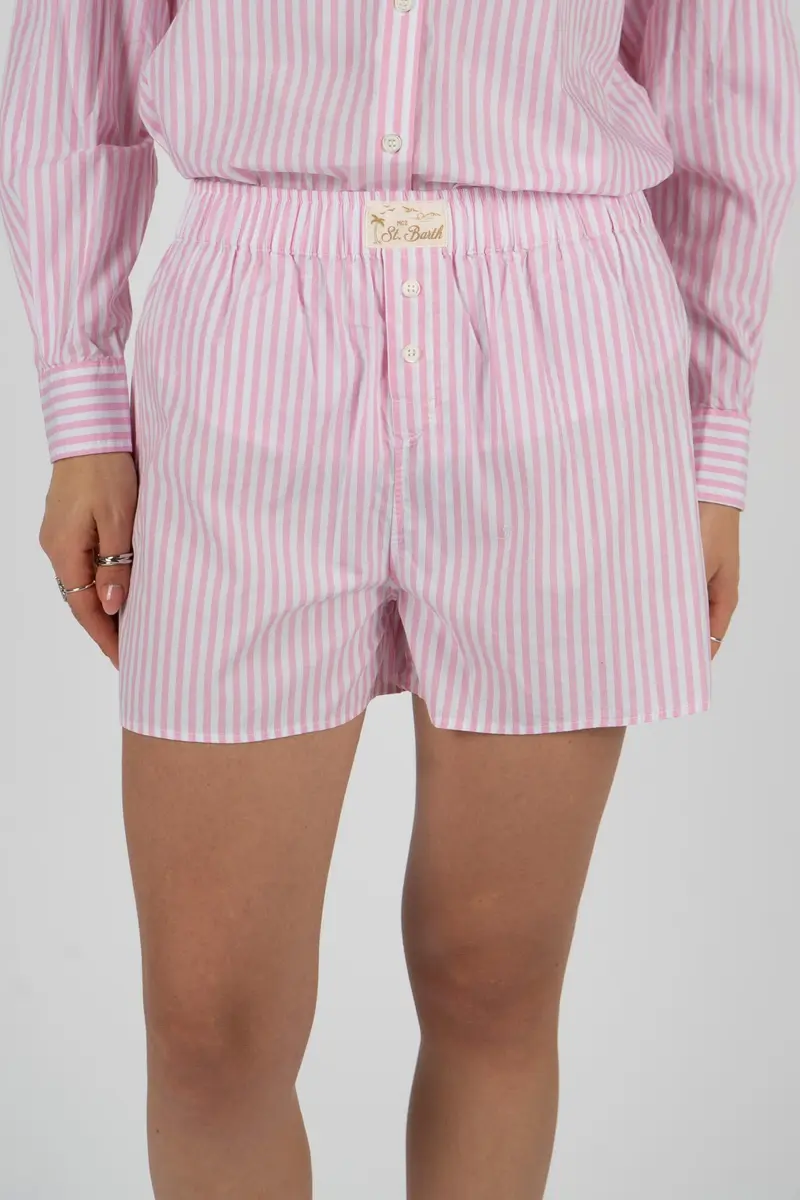 Shorts a righe con bottoni
