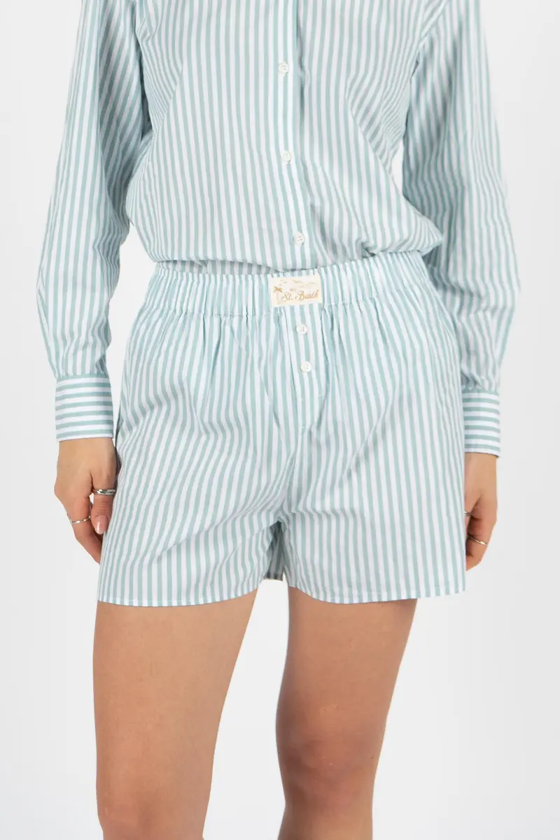 Shorts con motivo a righe