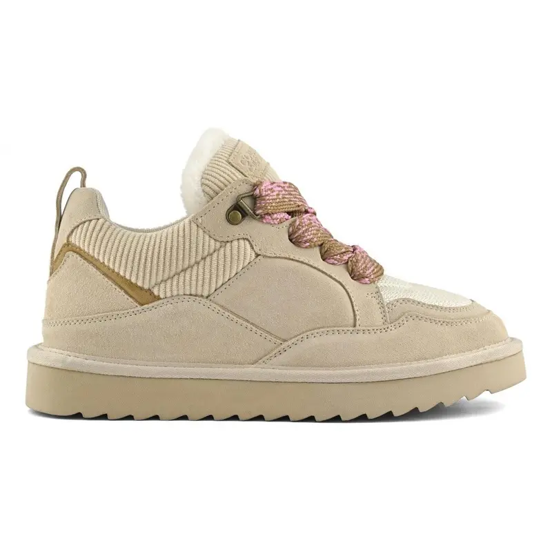 Sneaker in pelle scamosciata con lacci maxi