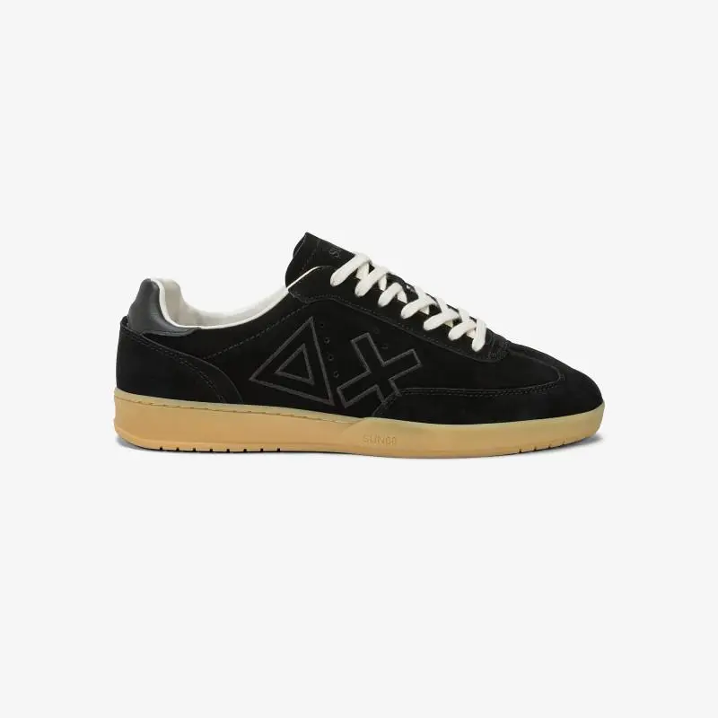 Sneaker in suede