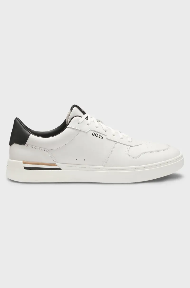 Sneakers in pelle con dettagli logo