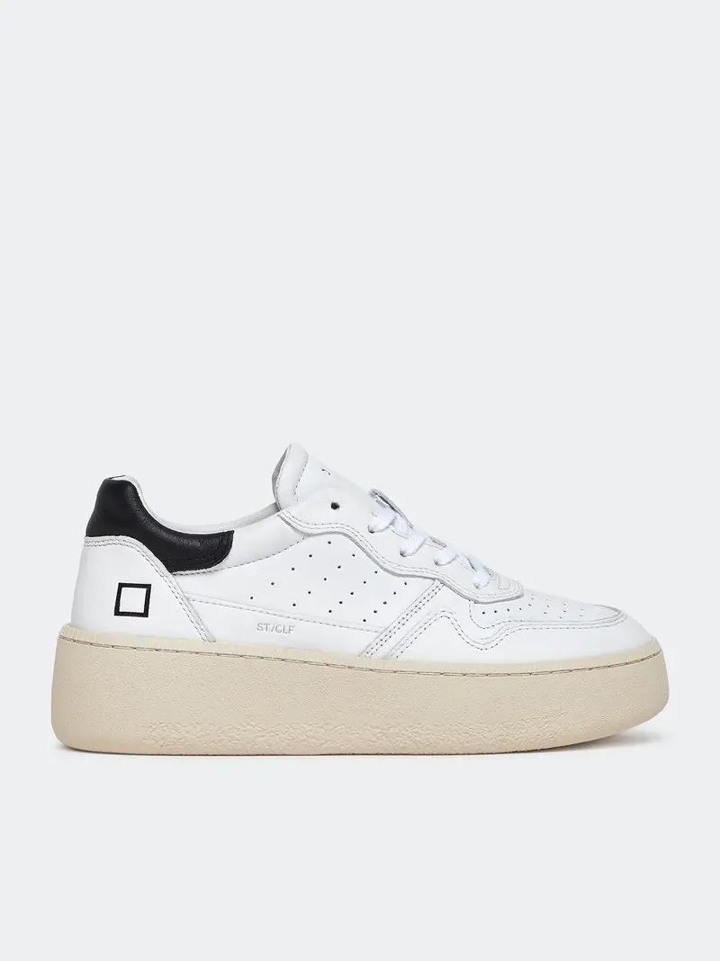 sneakers step