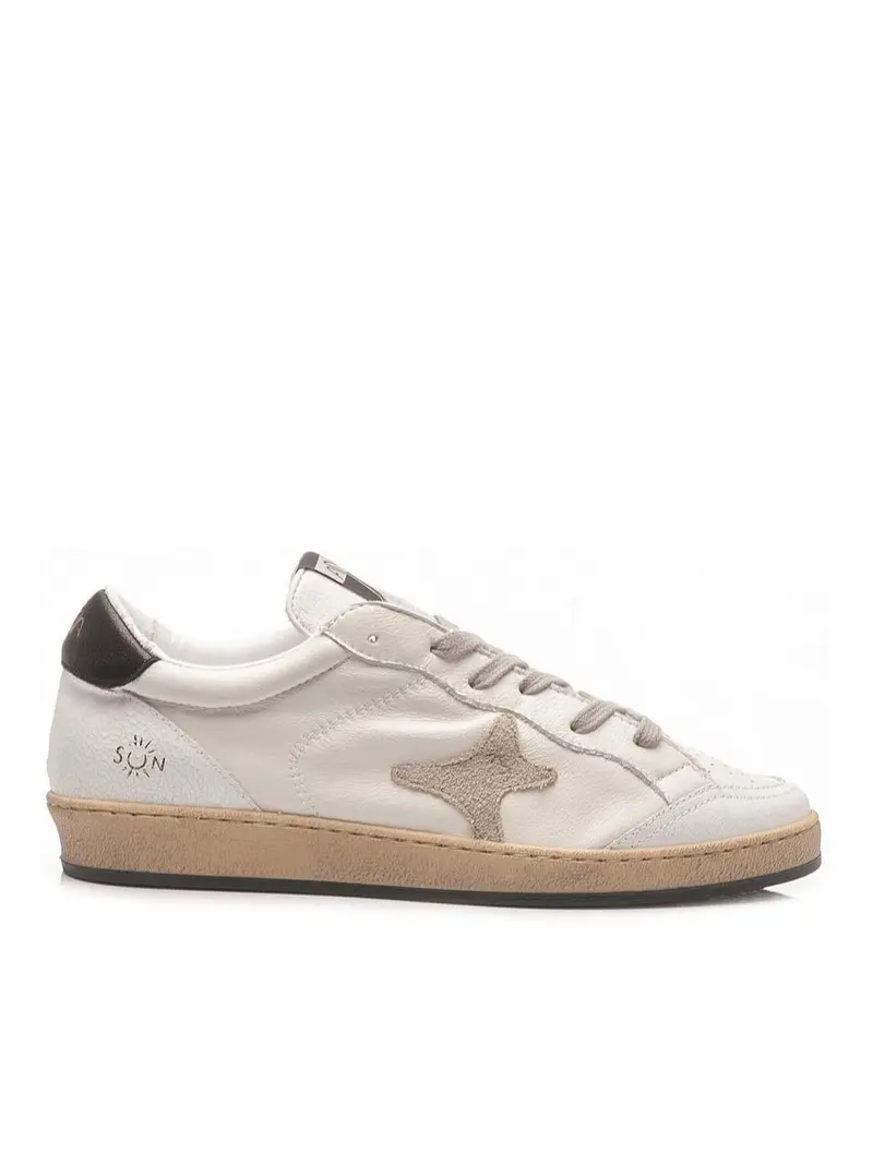 sneakers sun