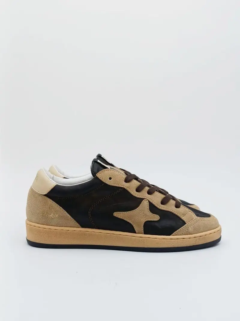 sneakers sun