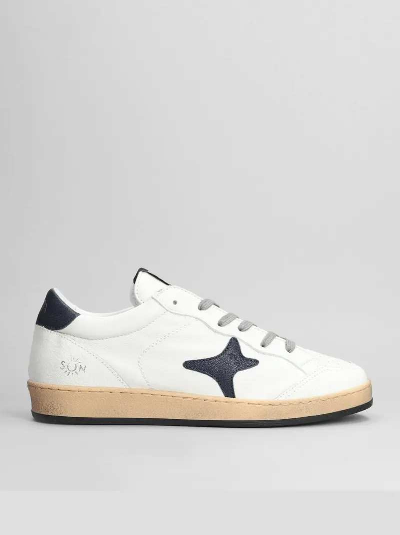sneakers sun