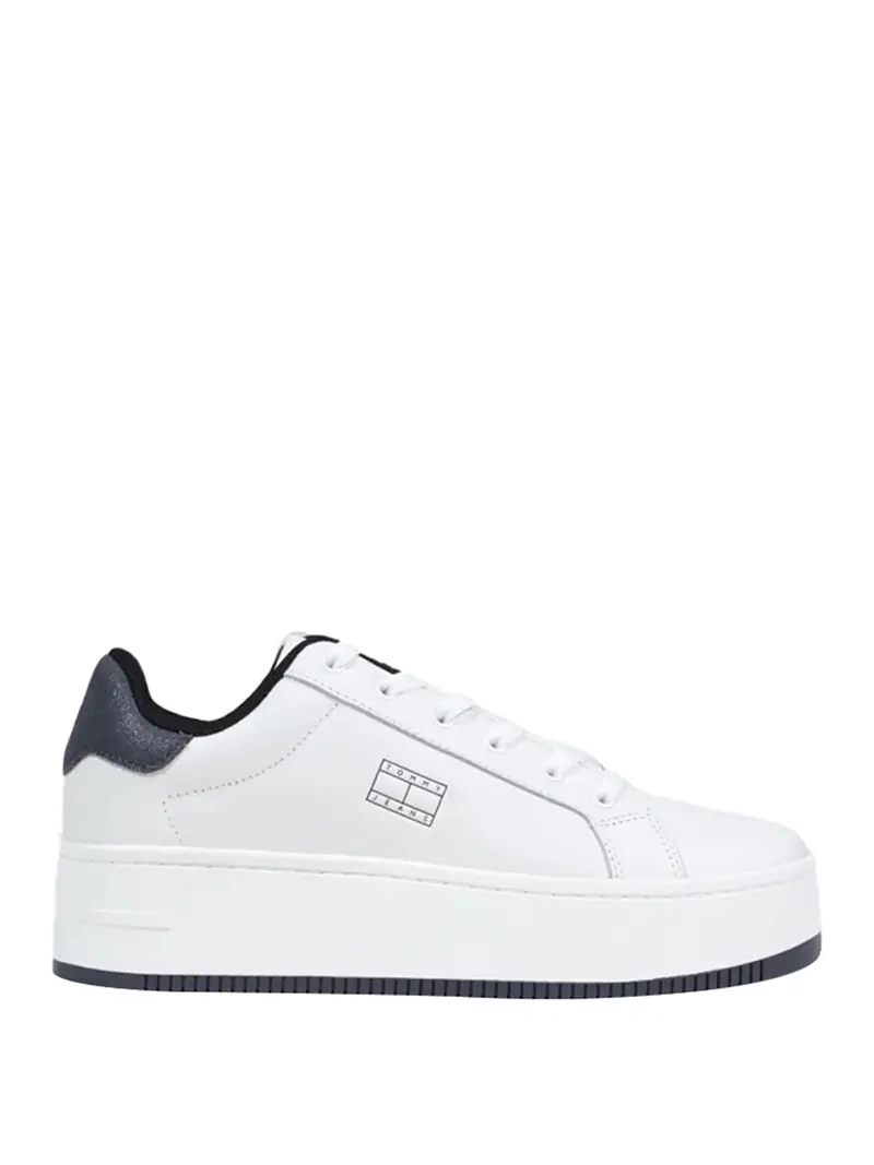 Sneakers Tommy Hilfiger Essential In Pelle Con Logo - Bianco/Nero