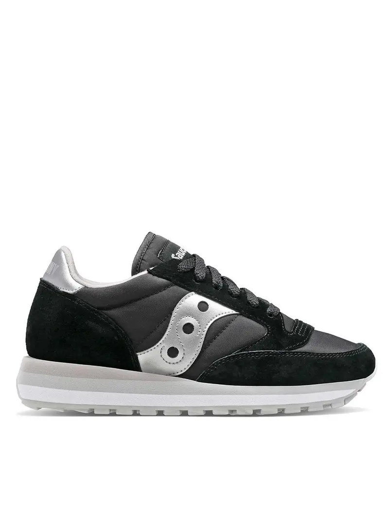 sneakers triple