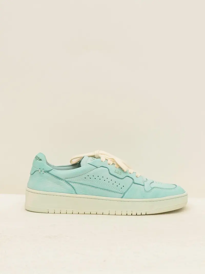 sneaksneakers