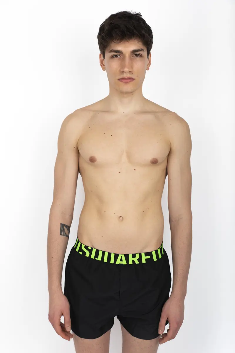 Swim boxer midi nero con waist logo giallo