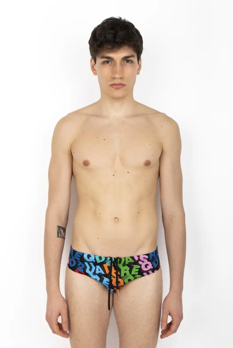 Swim Brief con all over logo