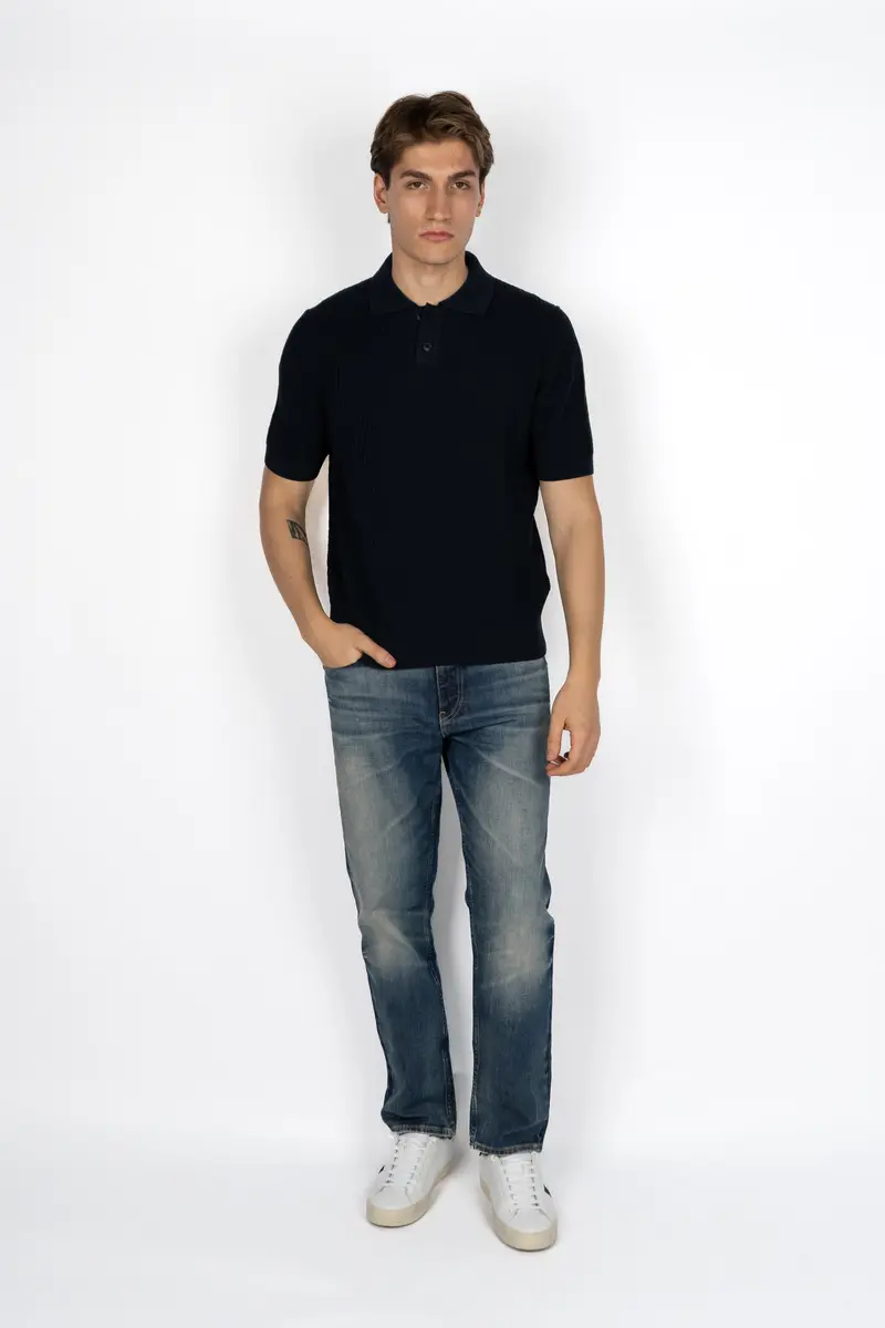 T-shirt polo