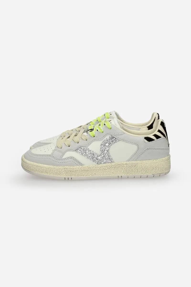 VICTORIA - D 8806117 Sneakers