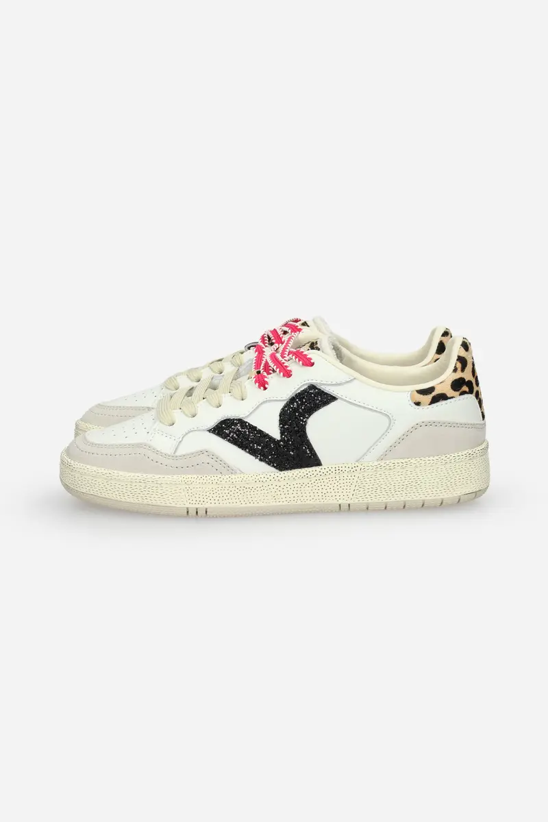 VICTORIA - D 8806117 Sneakers