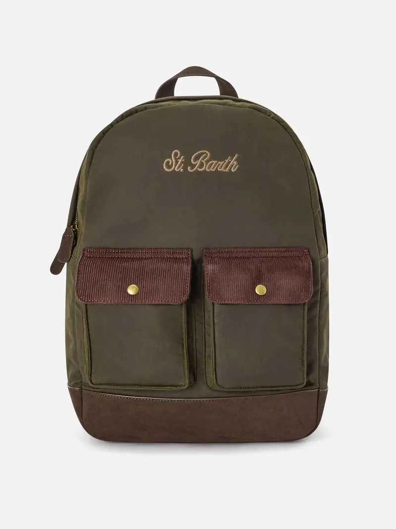 Zaino Cody verde militare in tessuto cerato con ricamo logo